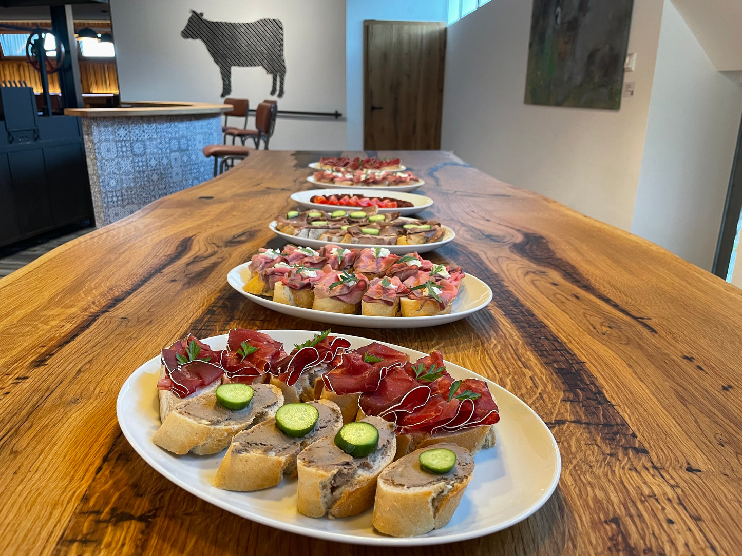 Verkostung von „Tapas von der alten Kuh“ und Schmorgericht
